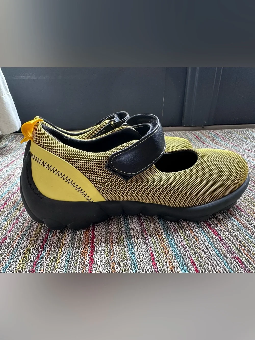Fluevog LIKE NEW Urban Angels Pilot yellow vegan mesh Velcro sneaker-8 (fit 7.5)